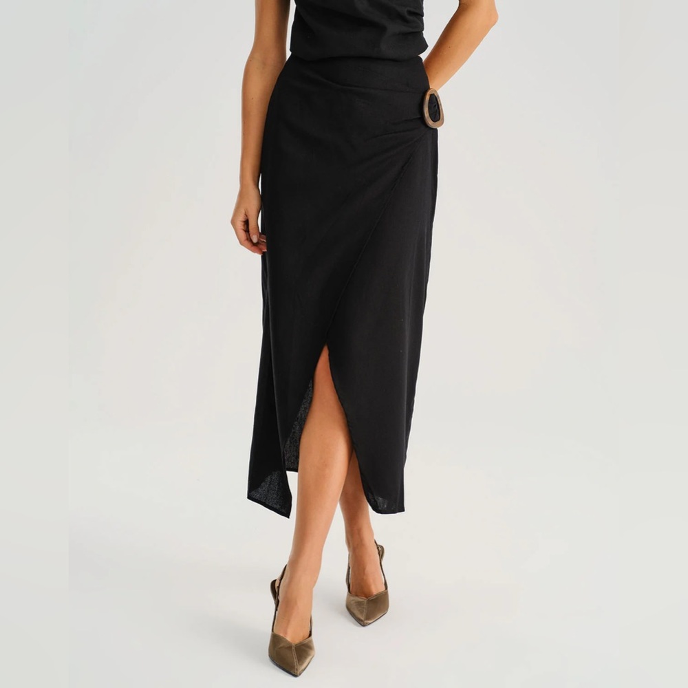 RIHOAS Black Natural Waisted Slit Midi Skirt S